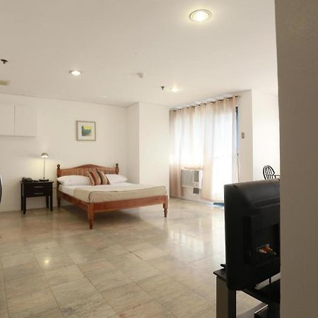 The Victor Hotel Makati City Kültér fotó