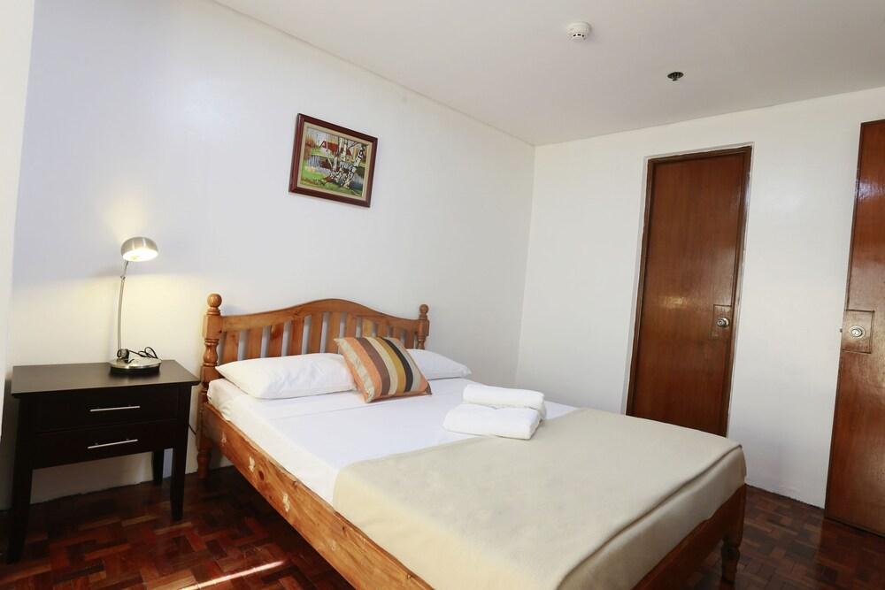 The Victor Hotel Makati City Kültér fotó
