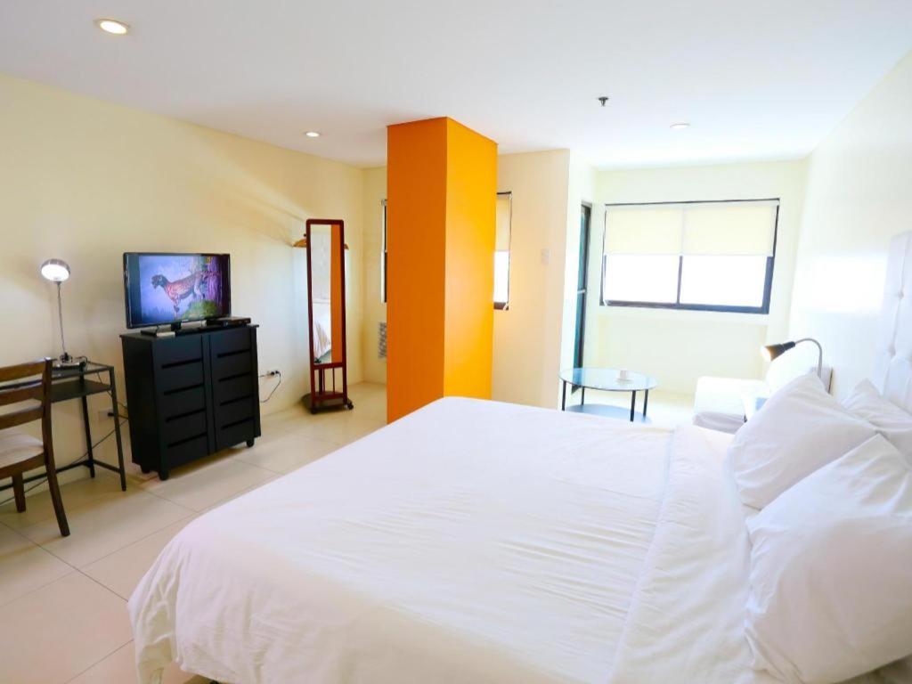 The Victor Hotel Makati City Kültér fotó
