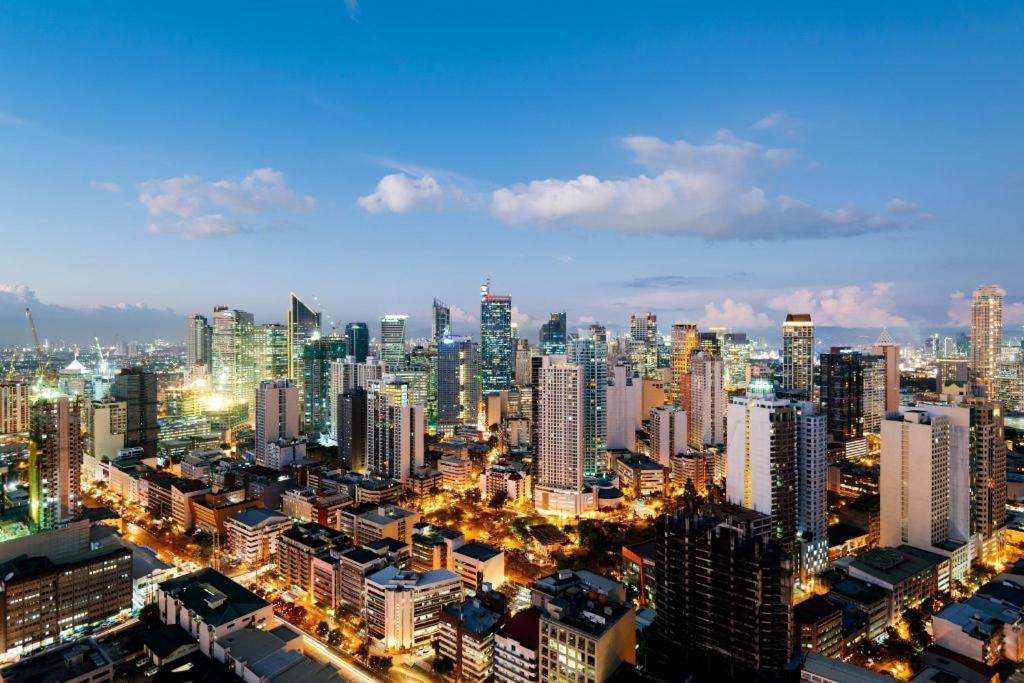 The Victor Hotel Makati City Kültér fotó